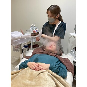 最強組み合わせ ハーブピーリングと毛穴洗浄^ ^